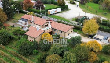 Unifamiliare Casa singola - Cappella Maggiore SEMICENTRALE
